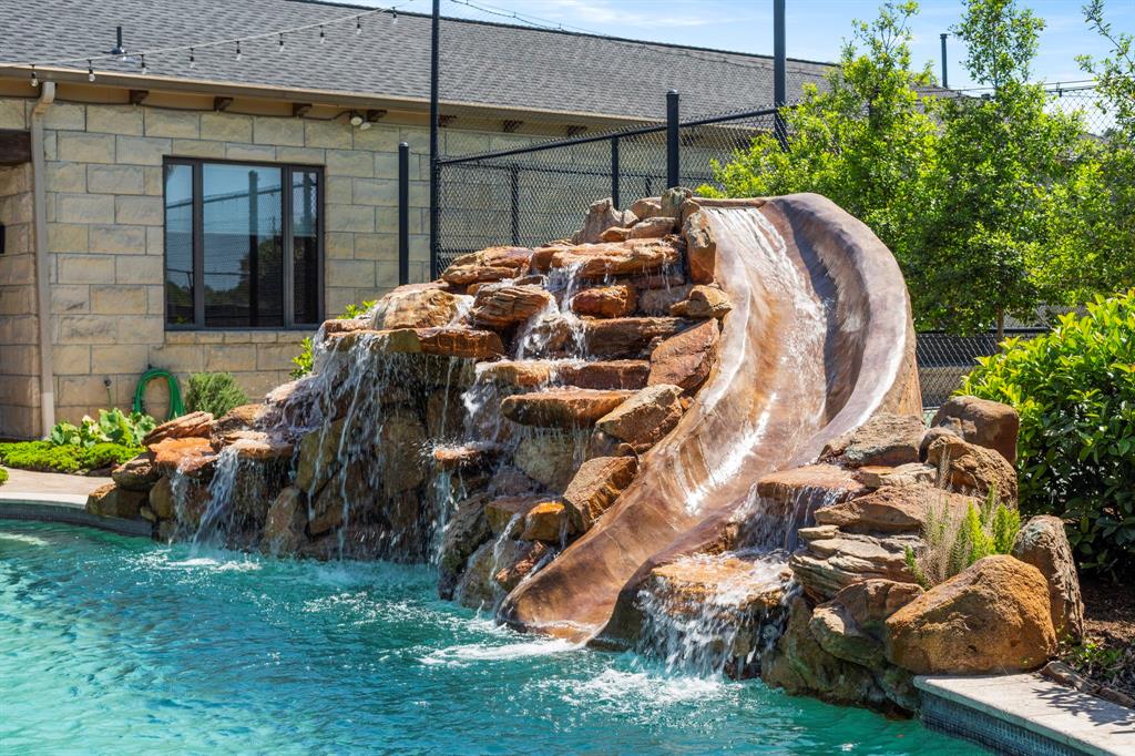 2602 Britton Ridge Drive, Katy, Texas image 31