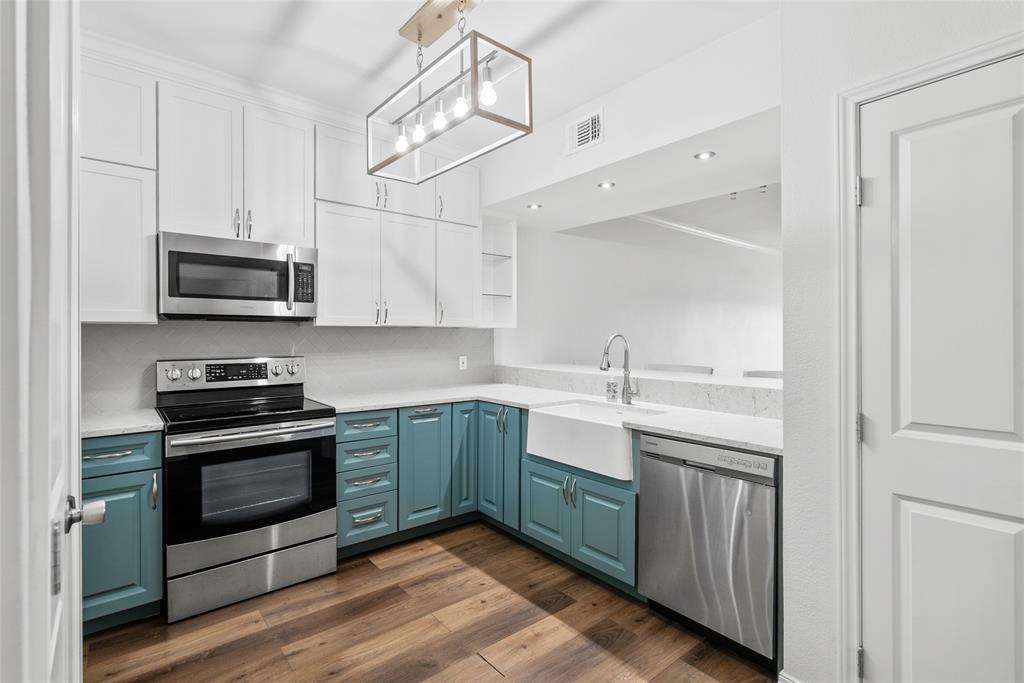 18809 Egret Bay Boulevard 114