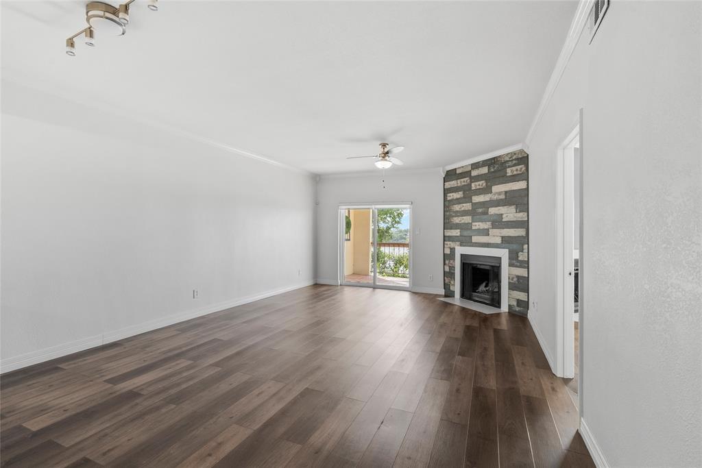18809 Egret Bay Boulevard 114