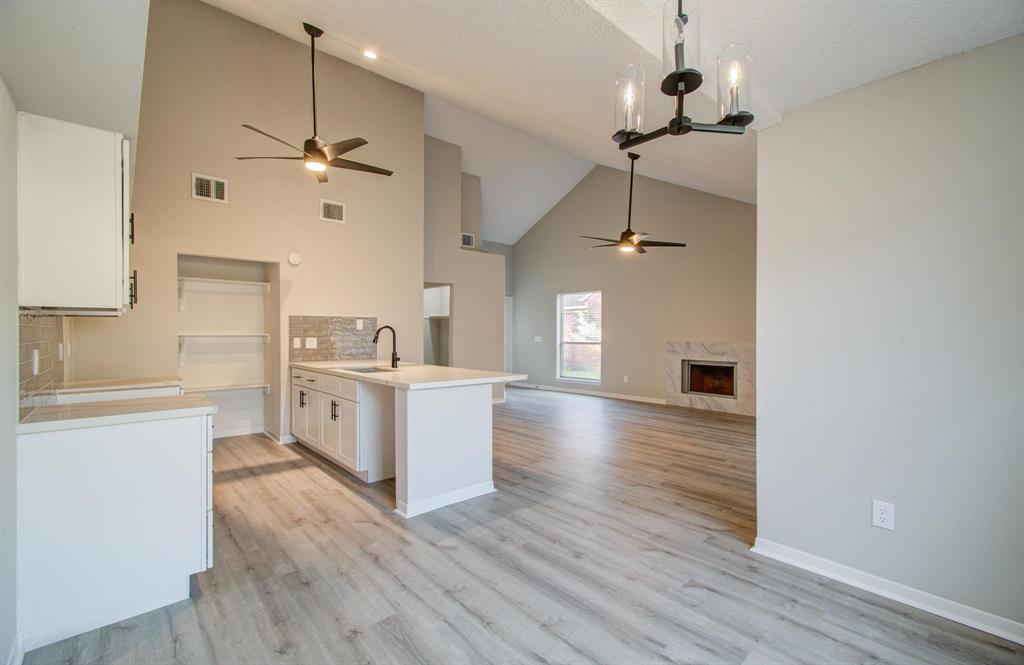 5522 Santrey Drive, Houston, Texas image 11