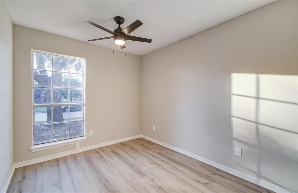5522 Santrey Drive, Houston, Texas image 20