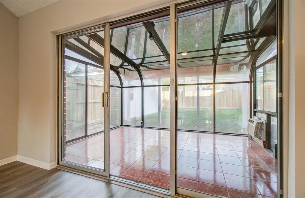 5522 Santrey Drive, Houston, Texas image 16