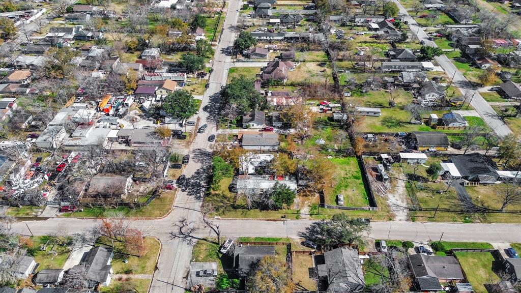 145 W Austin Avenue, Pasadena, Texas image 17
