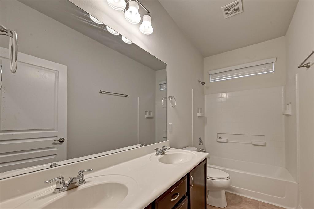 6438 Burgess Heights Lane, Katy, Texas image 24