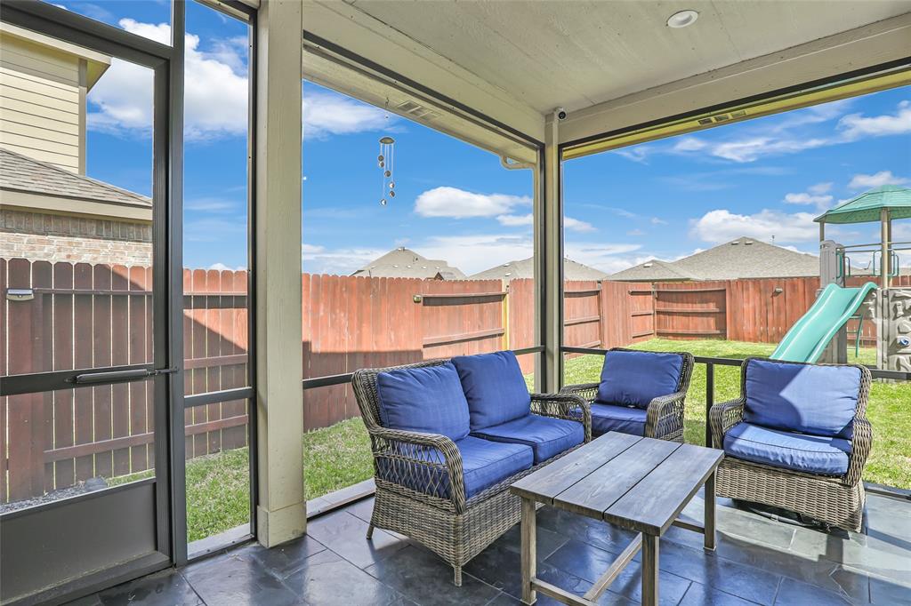 12323 Sabine Point Drive, Humble, Texas image 29