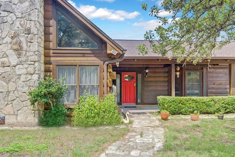 A home in Floresville