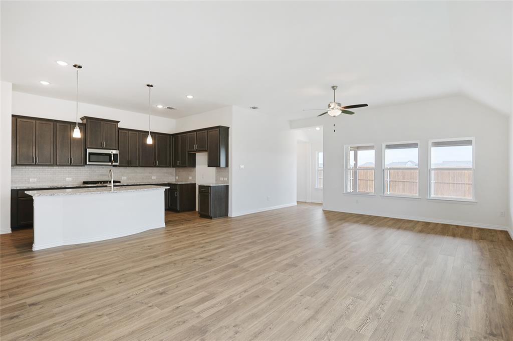 21922 Laurel Cherry Court, Waller, Texas image 6