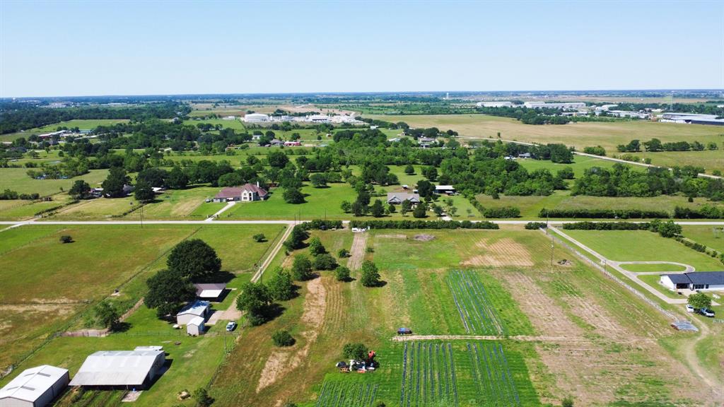 Brumlow Road, Waller, Texas image 12
