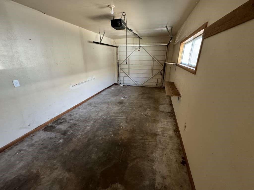 305 W Harrison Avenue, Electra, Texas image 16
