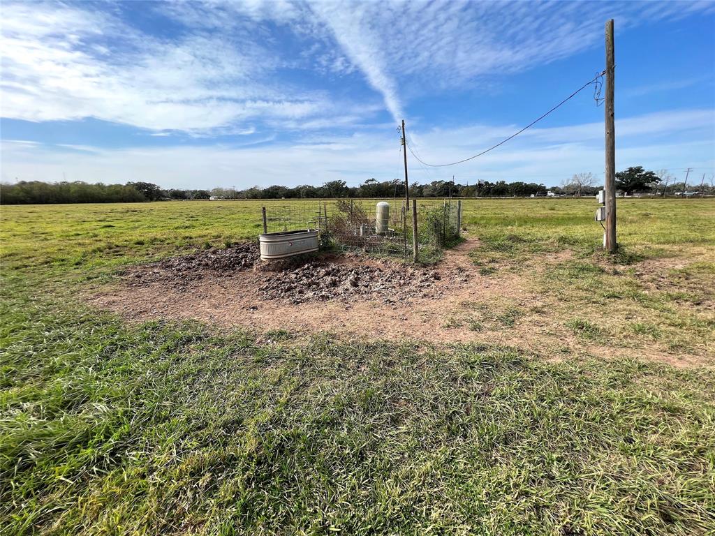 Hwy 35, Van Vleck, Texas image 15