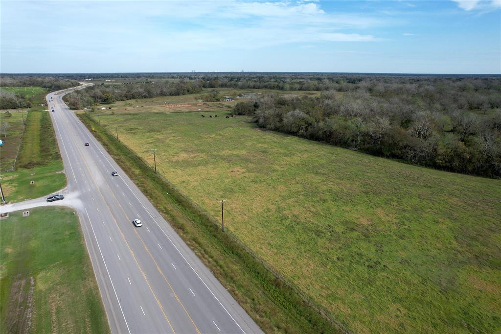 Hwy 35, Van Vleck, Texas image 31