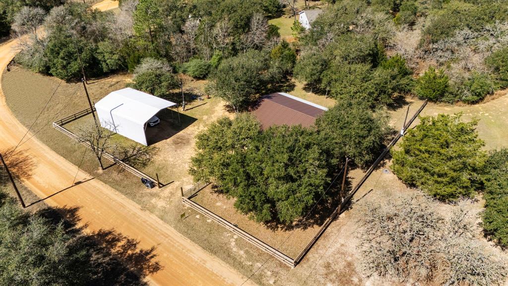 220 Crooked Creek, Sheridan, Texas image 15