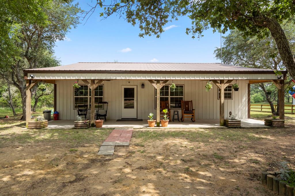 220 Crooked Creek, Sheridan, Texas image 1