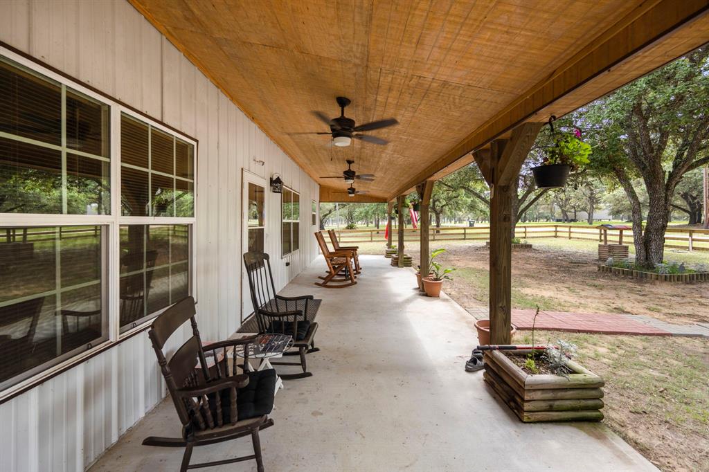 220 Crooked Creek, Sheridan, Texas image 3