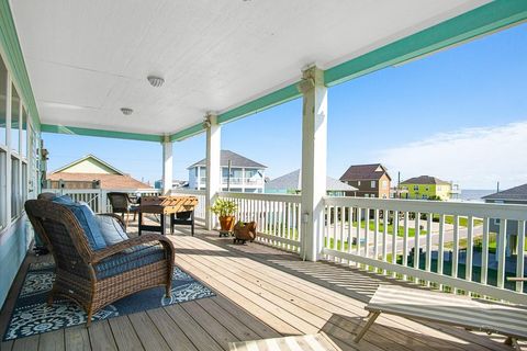 A home in Crystal Beach