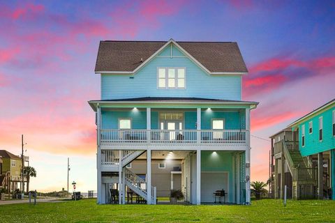 A home in Crystal Beach