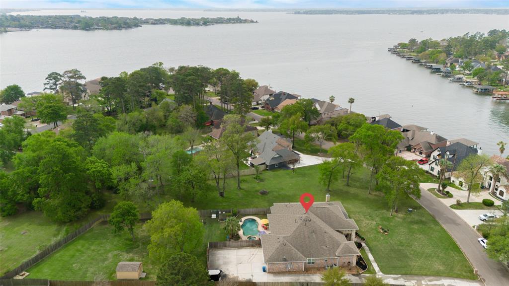 12431 Lake Vista Drive, Willis, Texas image 40