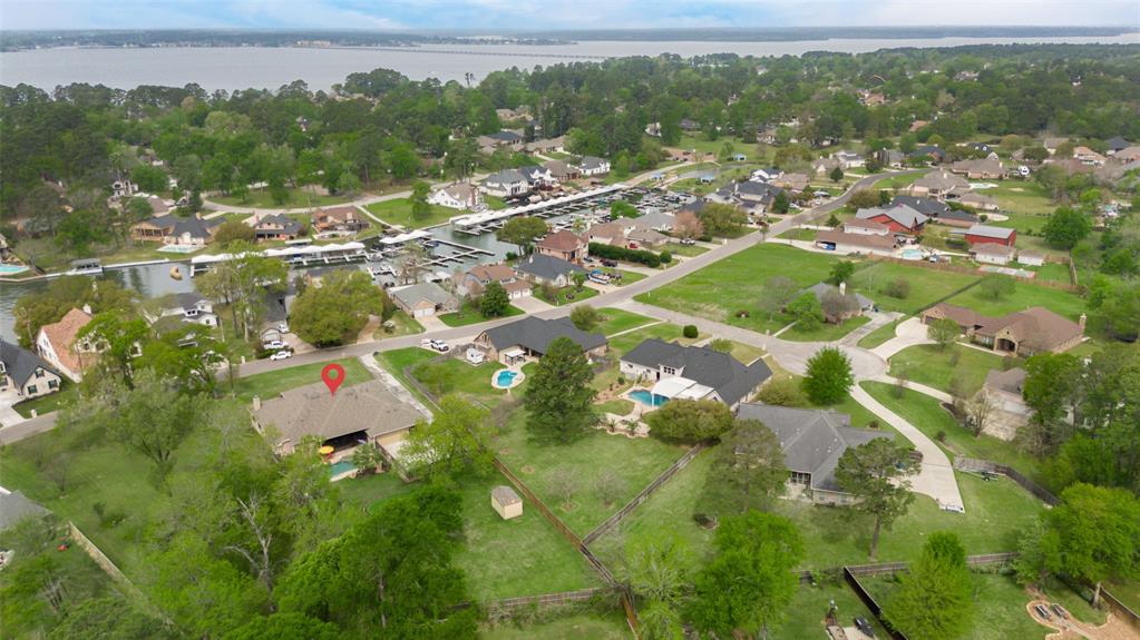 12431 Lake Vista Drive, Willis, Texas image 41
