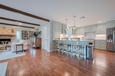 2211 Wycliffe Drive Houston TX 77043