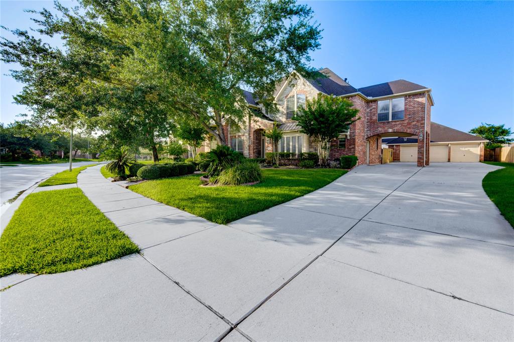 7803 Courtney Manor Lane