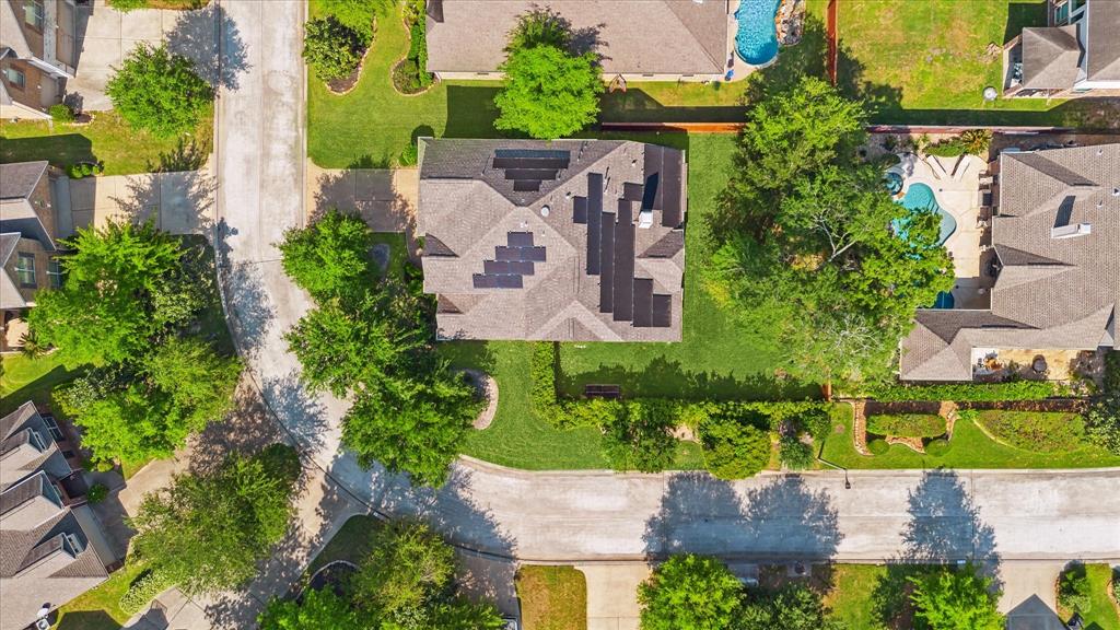 86 N Victoriana Circle, The Woodlands, Texas image 21