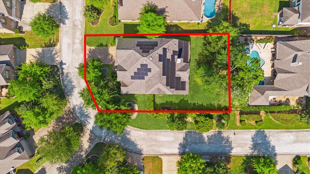 86 N Victoriana Circle, The Woodlands, Texas image 22