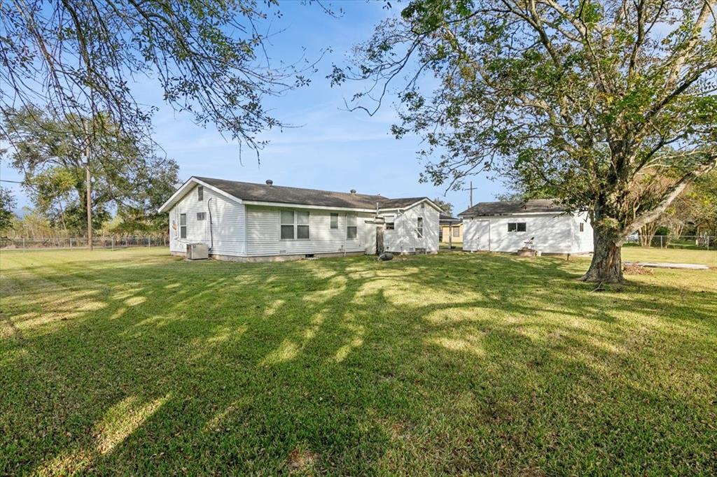 9977 Lawhon Road, Beaumont, Texas image 32