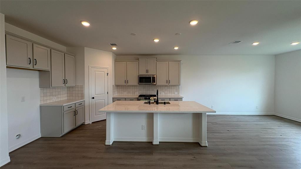 32035 Fernwood Mallow Court, Hockley, Texas image 25