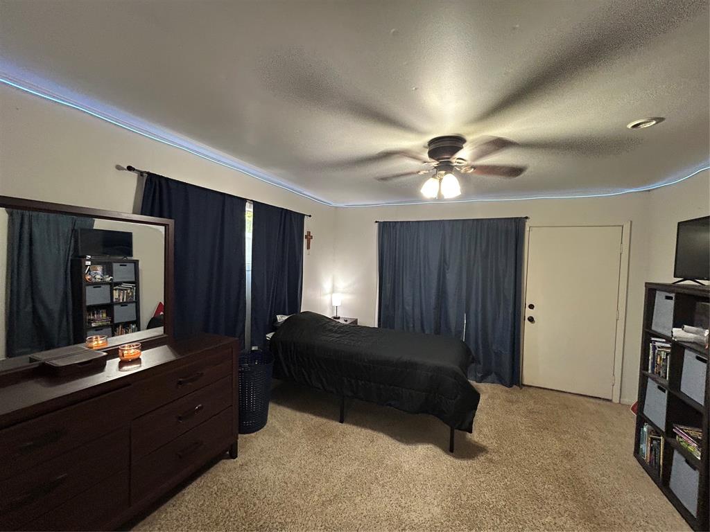121 Banks Street, Columbus, Texas image 7