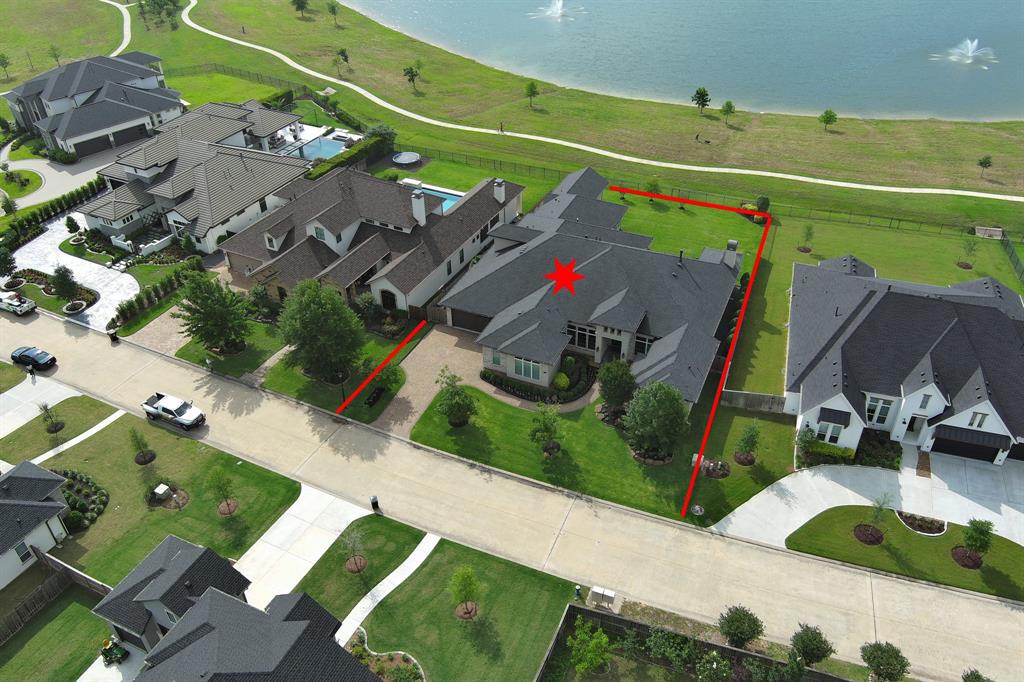 23306 Vista De Tres Lagos Drive, Spring, Texas image 8