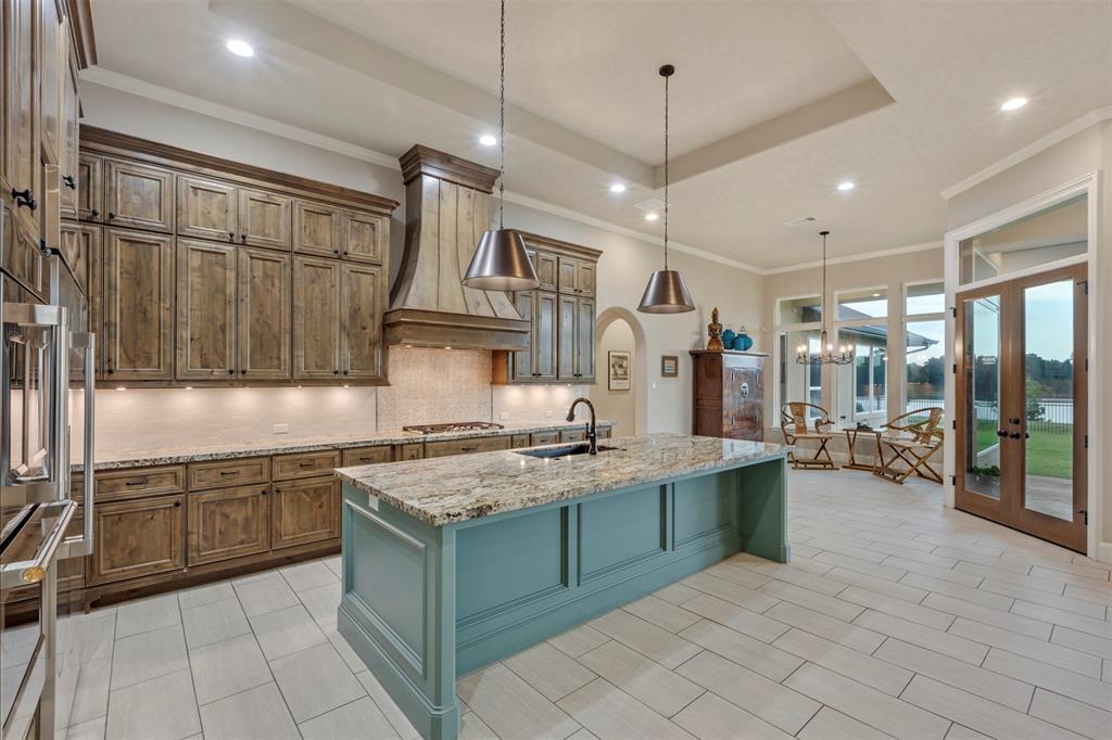 23306 Vista De Tres Lagos Drive, Spring, Texas image 22