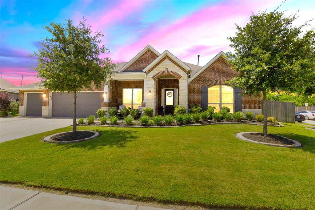 7407 Tudor Heights Lane, Spring, Texas image 1
