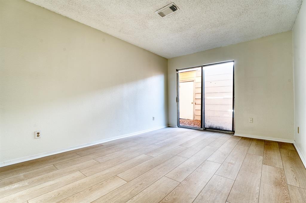 5860 Sampley Way #5860, Houston, Texas image 23