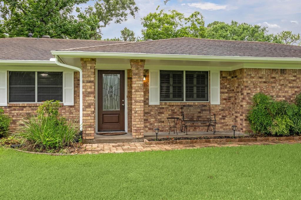 2402 John Street, Pearland, Texas image 2