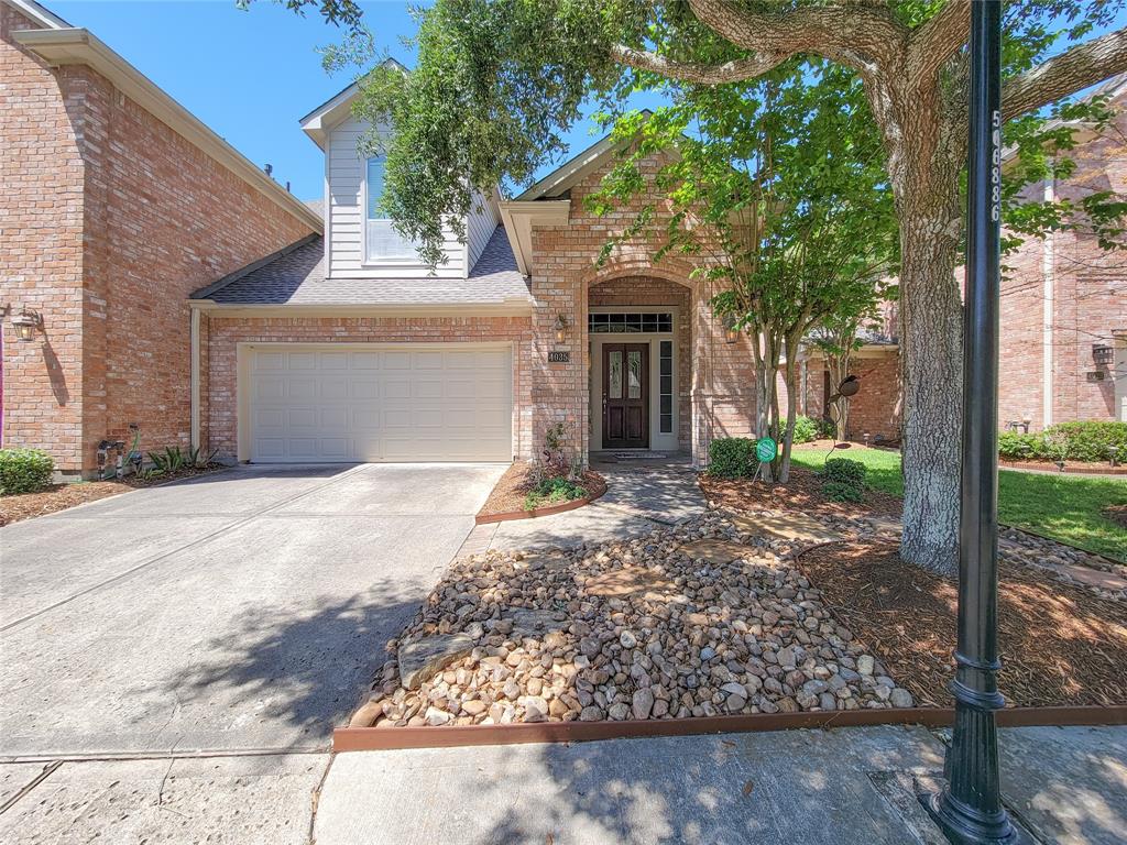 4035 Park Thicket