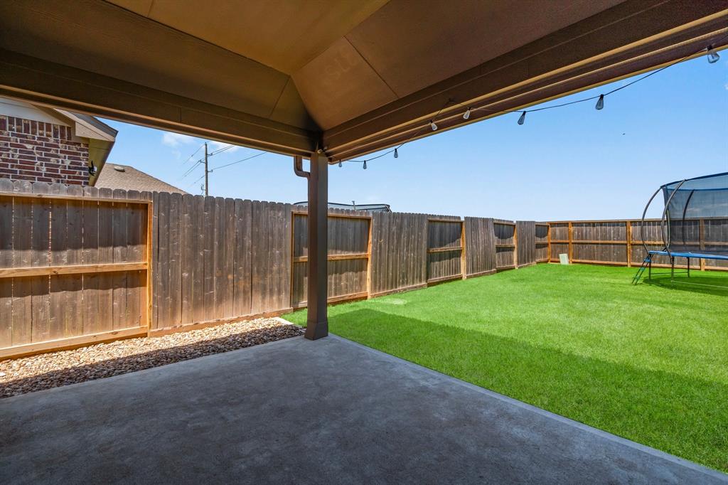 3315 Bristle Ridge Lane, Brookshire, Texas image 27