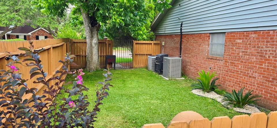 1 Lazy Lane, Bay City, Texas image 3