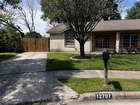 Duplex in Houston TX 12707 Marble Drive.jpg