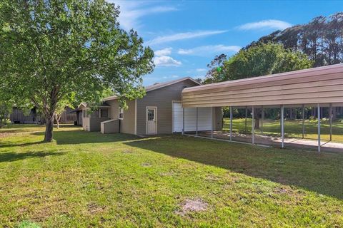 A home in Anahuac