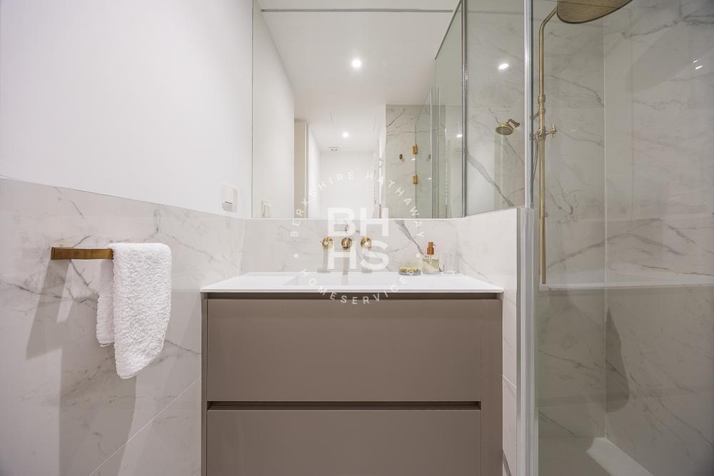 North Carolina 28006, United States, 4 Bedrooms Bedrooms, ,4 BathroomsBathrooms,Residential,Active,191717