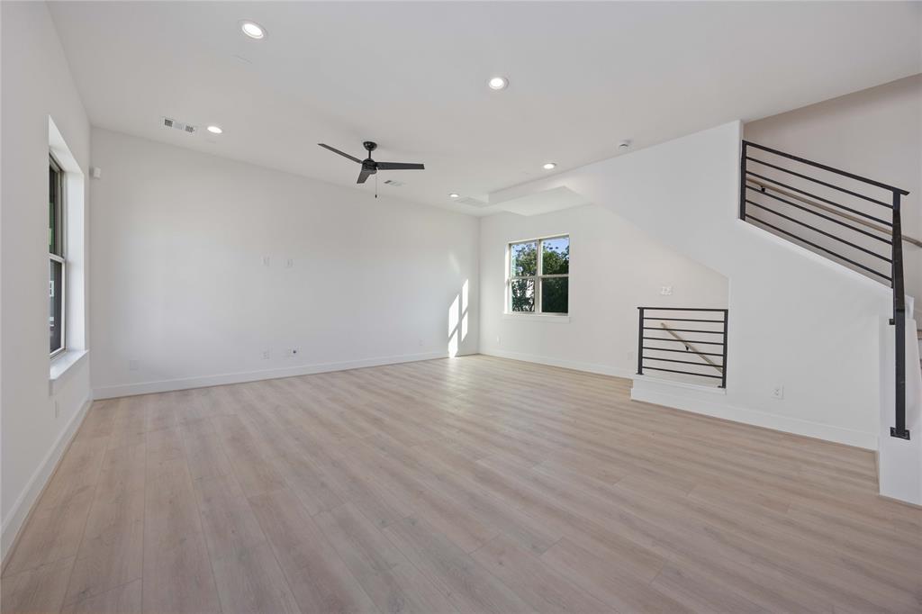 2530 Live Oak Street, Houston, Texas image 8