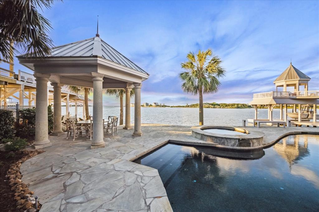 13415 Jibstay Court, Galveston, Texas image 40