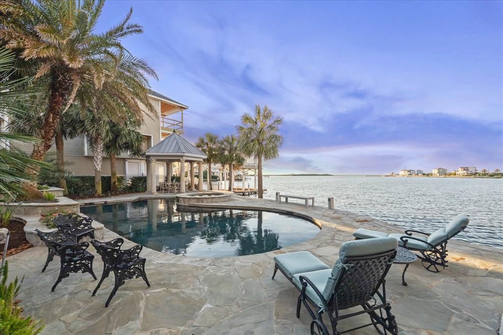 13415 Jibstay Court, Galveston, Texas image 38