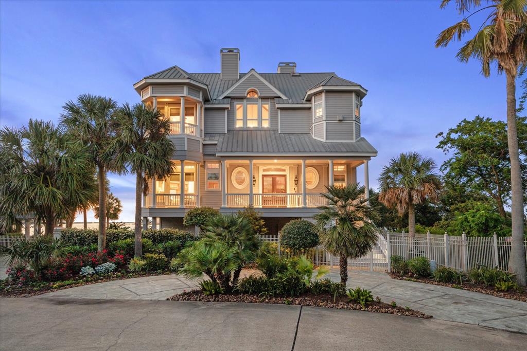 13415 Jibstay Court, Galveston, Texas image 1