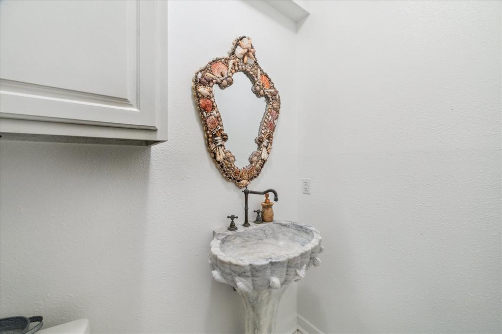 13415 Jibstay Court, Galveston, Texas image 27