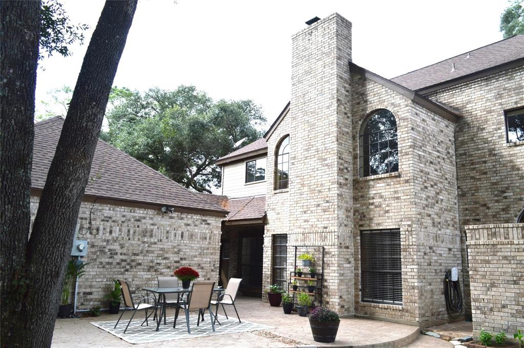 5819 Bayonne Drive, Spring, Texas image 6