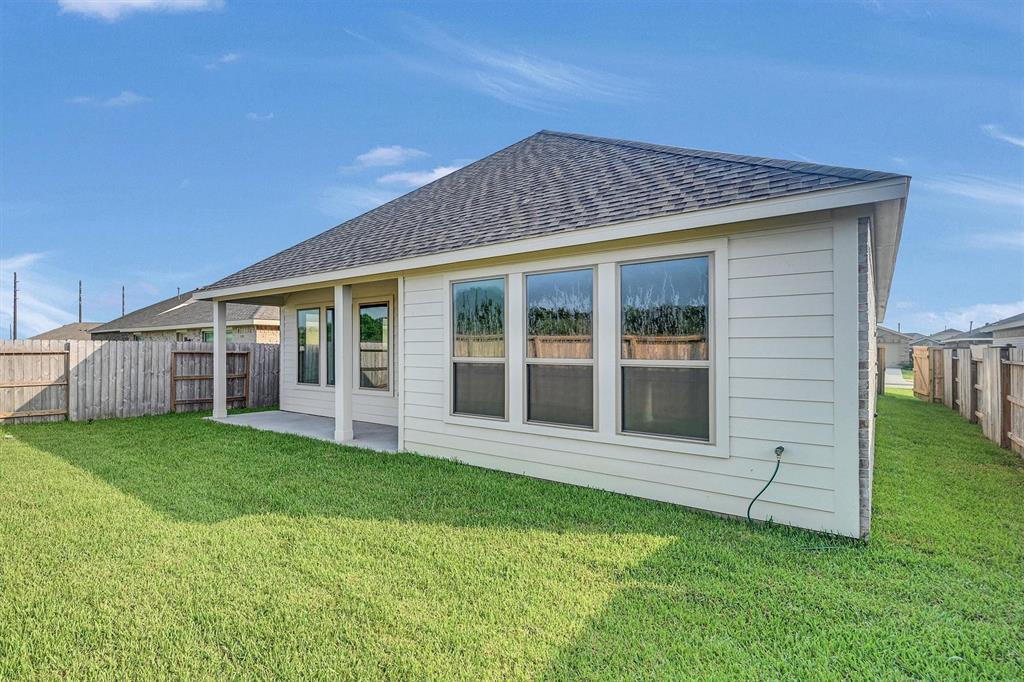 738 Mockingbird Passage, Beasley, Texas image 33