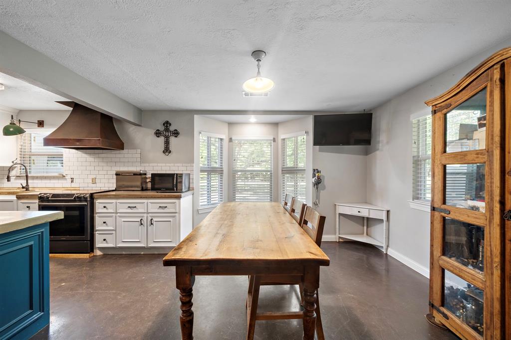 424 Hankamer Loop, Hankamer, Texas image 15