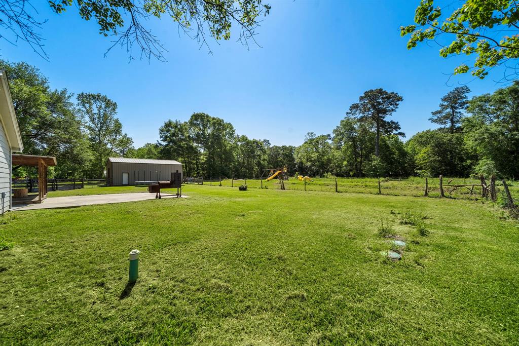 424 Hankamer Loop, Hankamer, Texas image 44