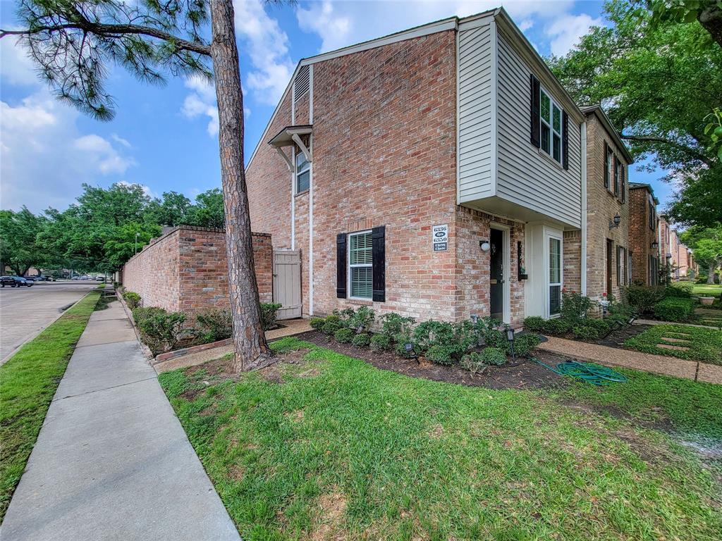 6350 Chevy Chase Drive 25